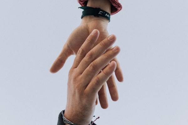 extending hand to help